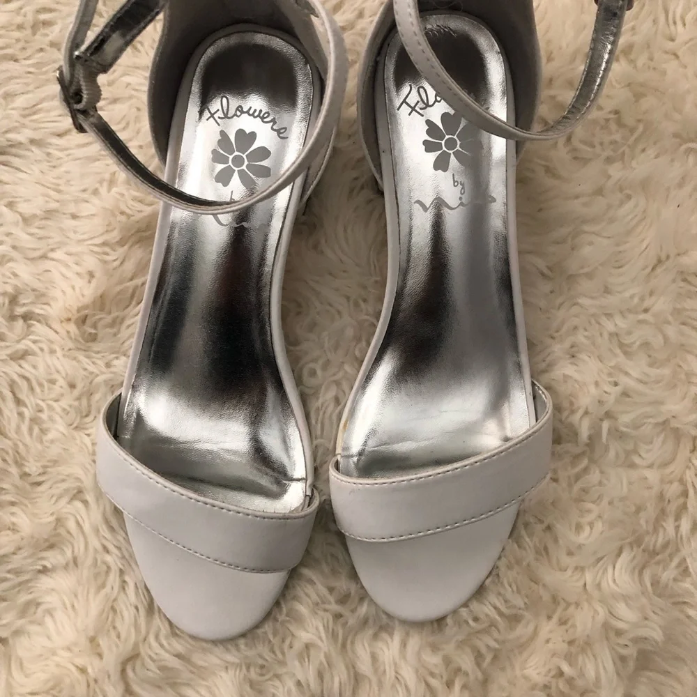 𝅺nina dress girl shoes